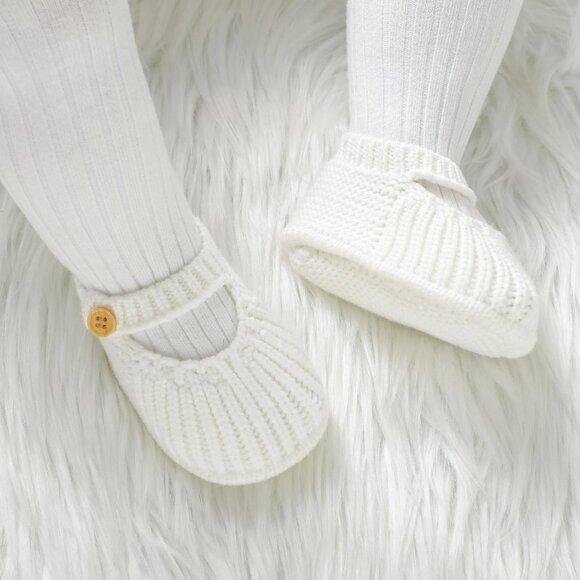 Newborn Infant Boy Girl White Crochet Knit First Walkers Soft Socks Shoes Boots - Picture 3 of 6